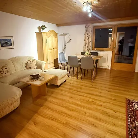 With Alpine Views Apartment *